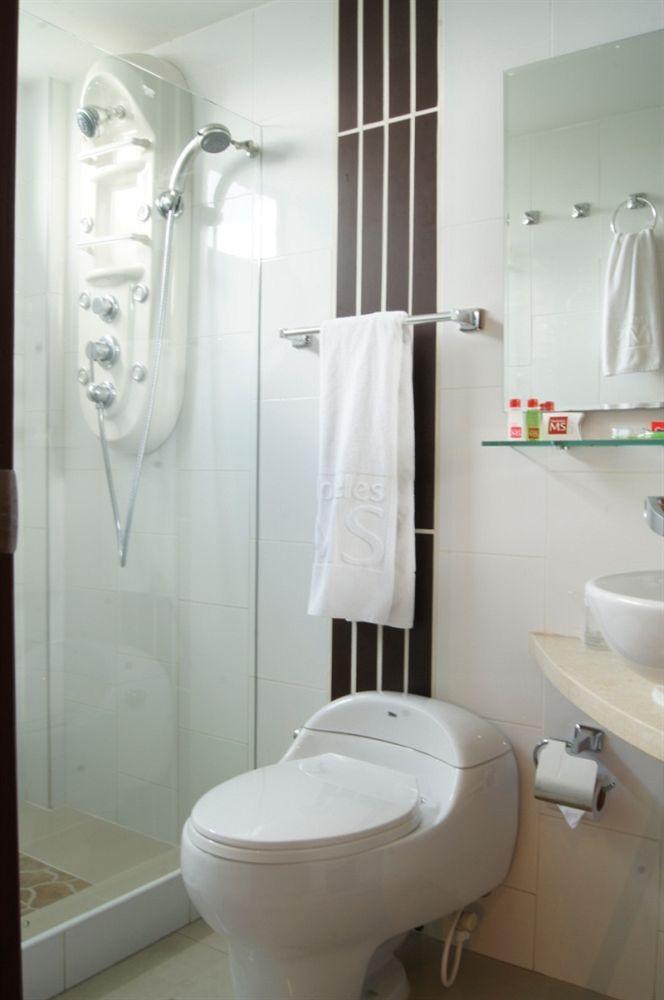 Hotel Ms Chipichape 3*