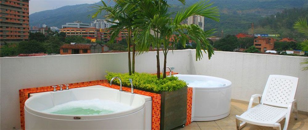Ms Chipichape Hotel 3*